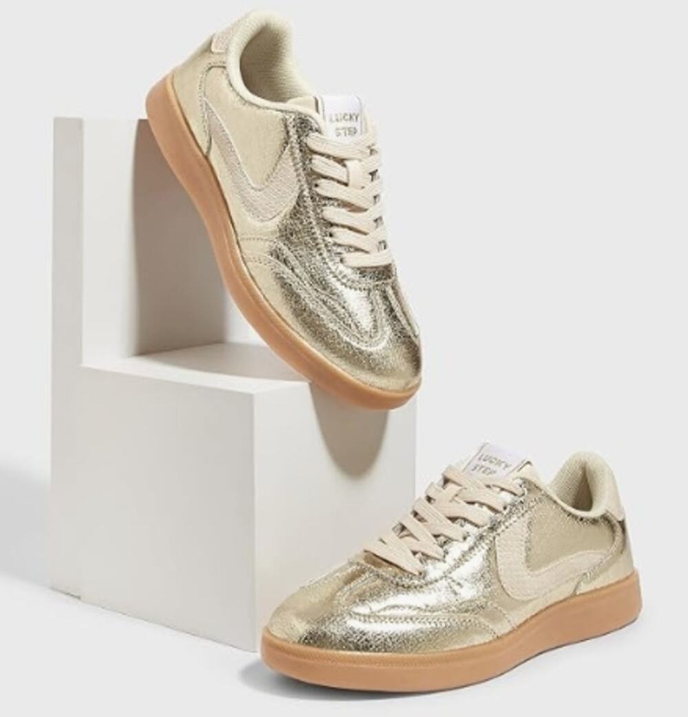 Lucky Step Women's Retro Casual Sneakers Gold Non Slip Shoes Size 6.5 NIB